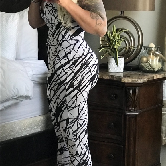Zebra Print inspired jumpsuit - Picture 2 of 2